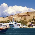 Apartment E-my Marina