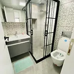 Apartment E-my Marina