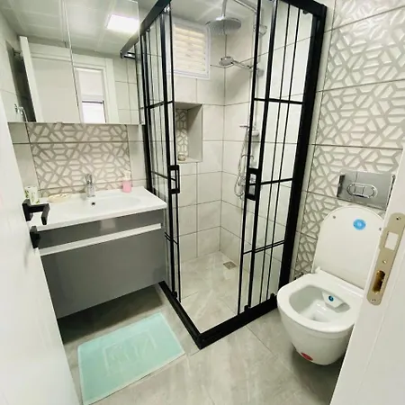 Apartament E-my Marina